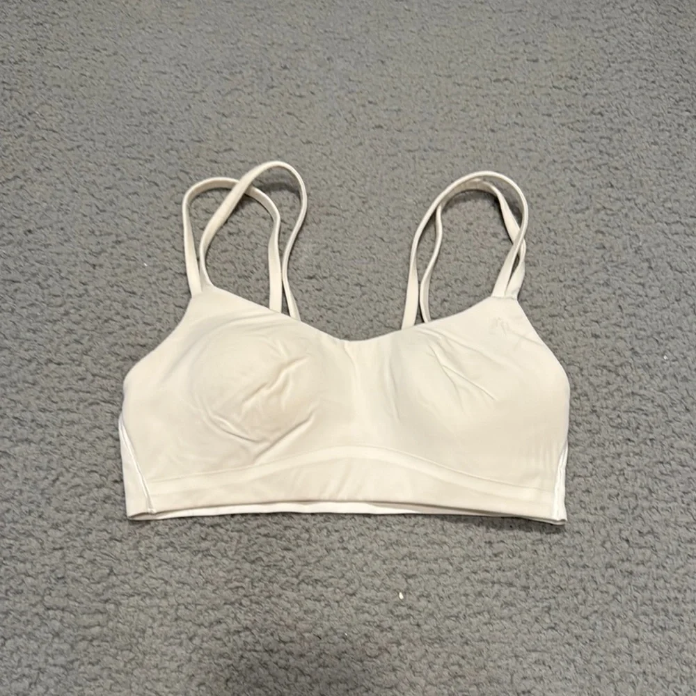 Lululemon Like A Cloud Bra size 4